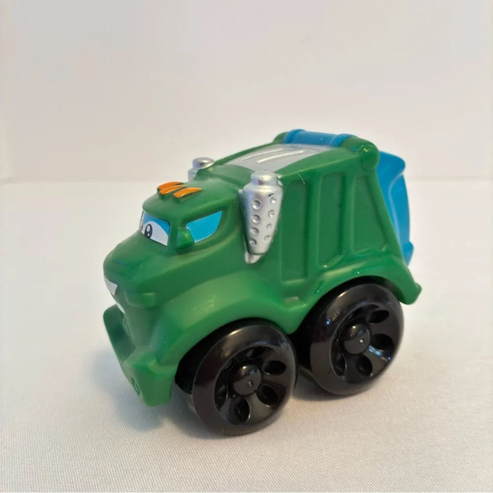 Tonka approximate size